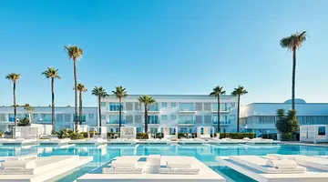 So White Club Resort