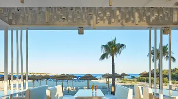 So White Club Resort