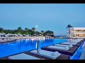 So White Club Resort