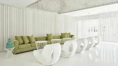 So White Club Resort