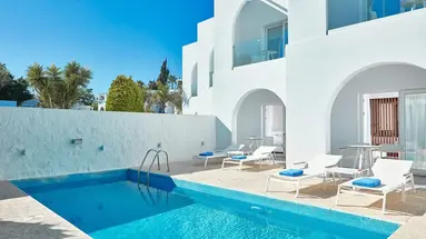 So White Club Resort