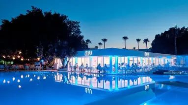 So White Club Resort