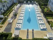 So White Club Resort