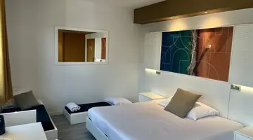 SoBlue Hotel