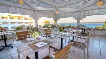 Sol Azur Hotel Beach