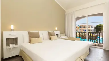 Sol Falcó All Inclusive