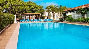 Sol Falcó All Inclusive