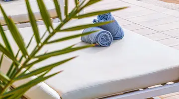 SOL HOUSE THE STUDIO (ADULTS ONLY 16+)