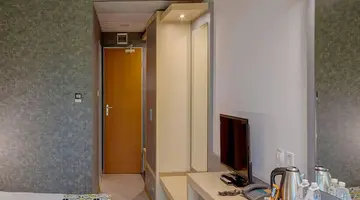 Sol Marina Palace