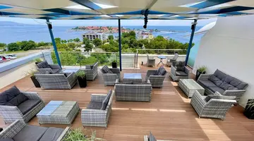 Sol Marina Palace
