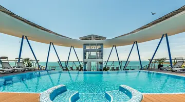 SOL MARINA PALACE