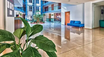 Sol Marina Palace