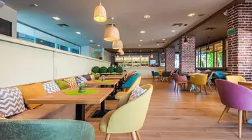 Sol Marina Palace