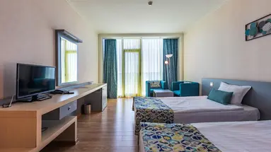 Sol Marina Palace