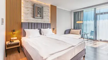 SOL MARINA PALACE