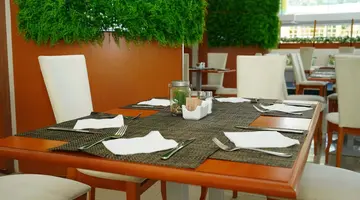 Sol Marina Palace