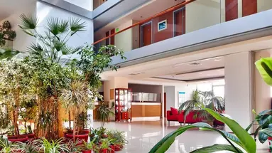 Sol Marina Palace