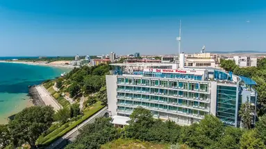 Sol Marina Palace