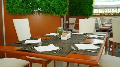 Sol Marina Palace