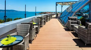 Sol Marina Palace