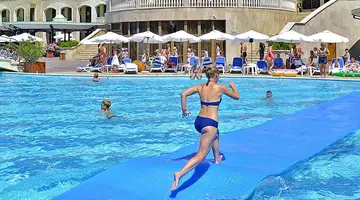SOL NESSEBAR BAY & MARE RESORT