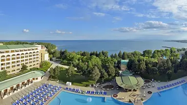 Sol Nessebar Mare