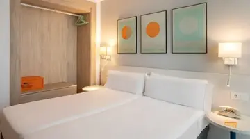 Sol Puerto Marina