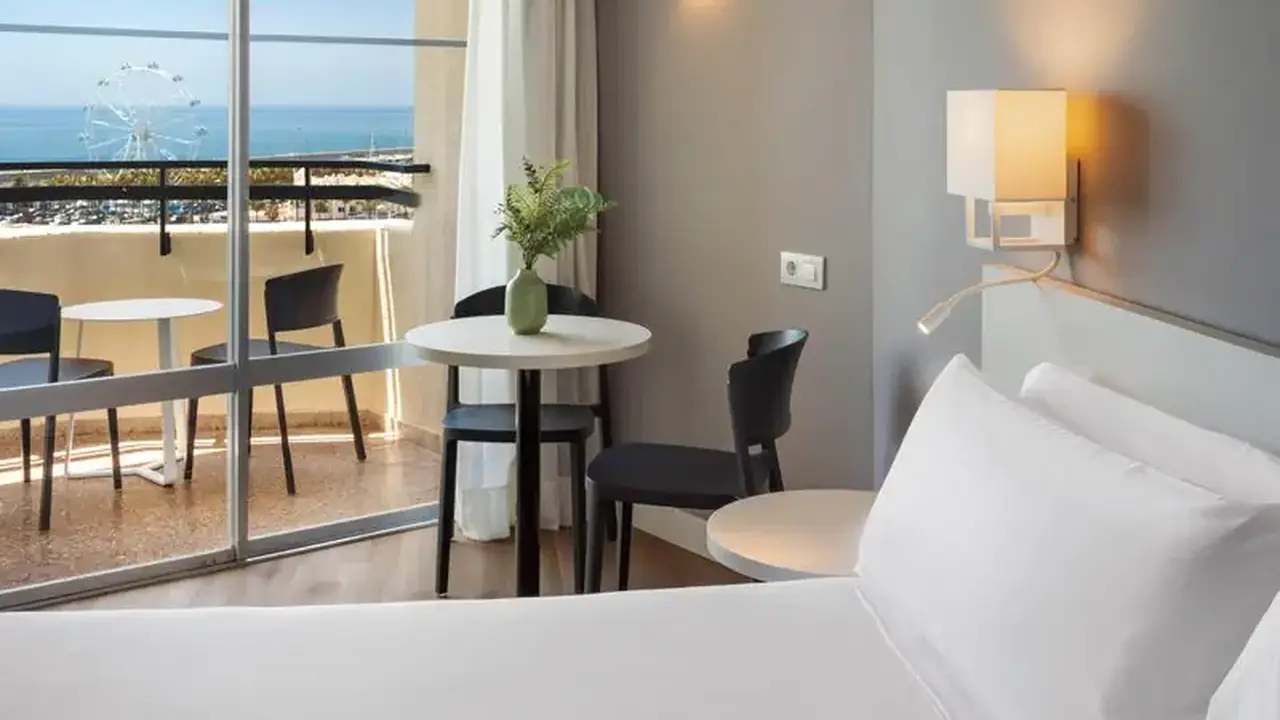 Sol Puerto Marina