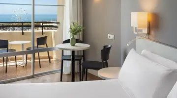 Sol Puerto Marina