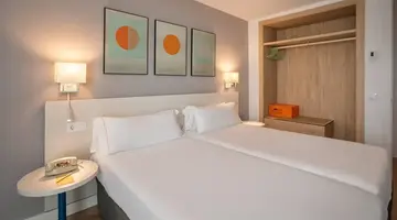 Sol Puerto Marina