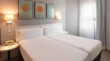 Sol Puerto Marina