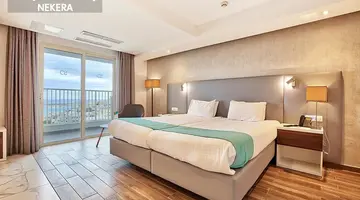 SOLANA HOTEL AND SPA