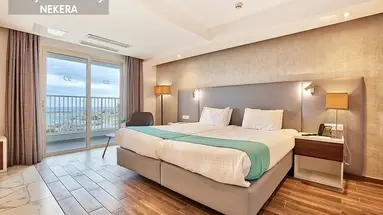 SOLANA HOTEL AND SPA