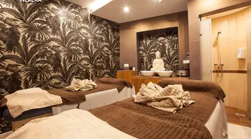 SOLANA HOTEL AND SPA