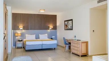 Solana Hotel and Spa