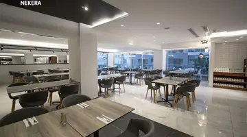 SOLANA HOTEL AND SPA