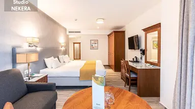 SOLANA HOTEL AND SPA