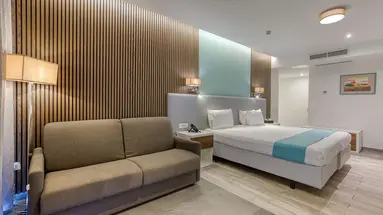 Solana Hotel & Spa