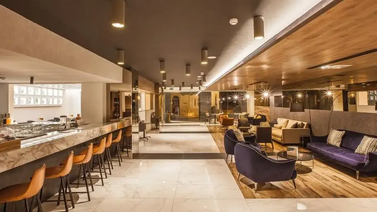 Solana Hotel & Spa