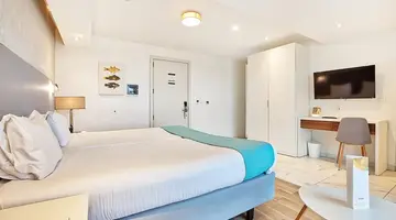 Solana Hotel & Spa