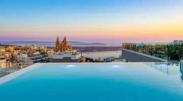 Solana Hotel & Spa