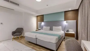 Solana Hotel & Spa