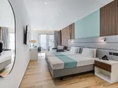 Solana Hotel & Spa