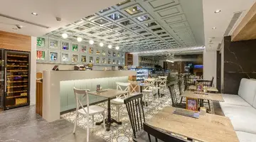 Solana Hotel & Spa