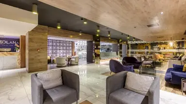 Solana Hotel & Spa
