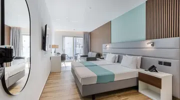 Solana Hotel & Spa