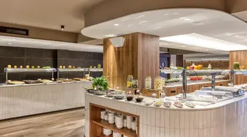 Solana Hotel & Spa