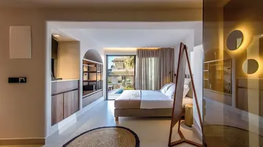 Soleil Rooms and Suites