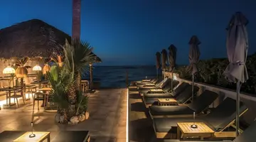Soleil Rooms and Suites