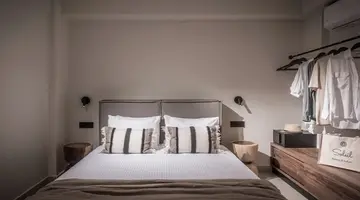 Soleil Rooms and Suites